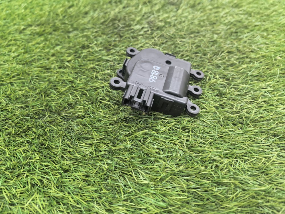 мотор заслонки печки, 1000 рублей, Красноярск