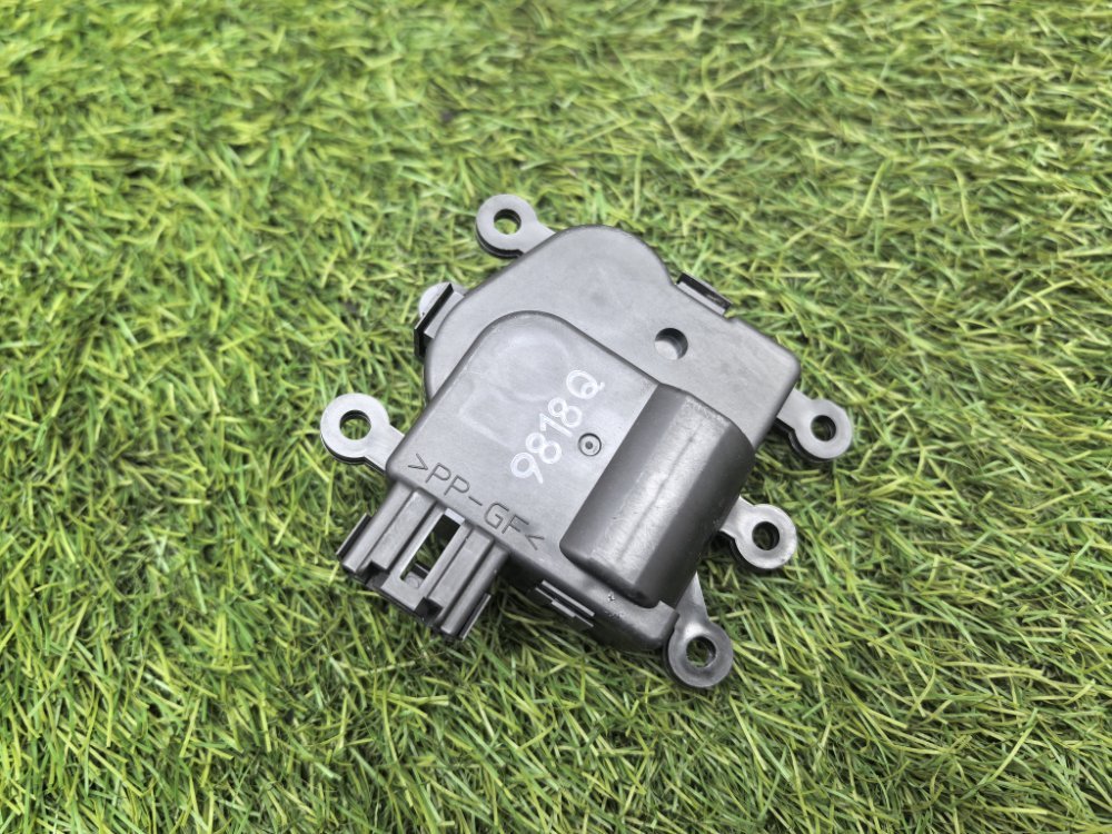 мотор заслонки печки, 1000 рублей, Красноярск