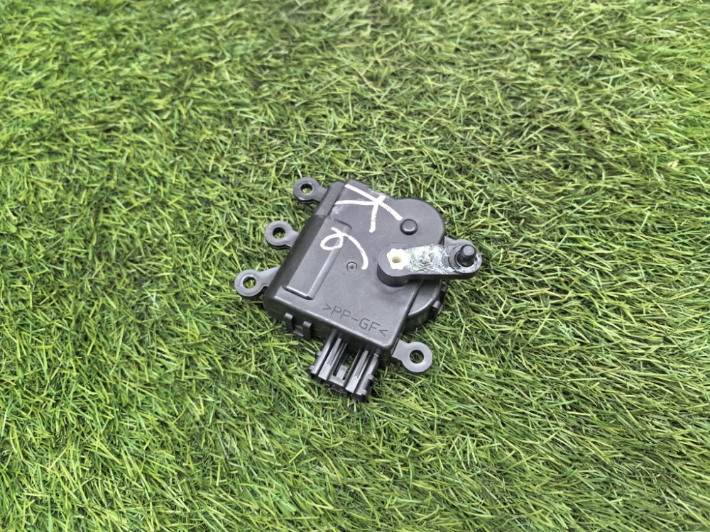 мотор заслонки печки, 1000 рублей, Красноярск