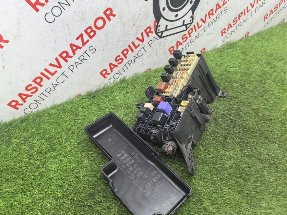 Блок предохранителей под капот, 3000 рублей, Красноярск