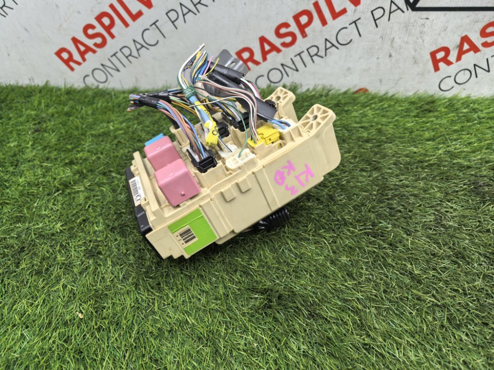 Блок предохранителей салонный, 2000 рублей, Красноярск