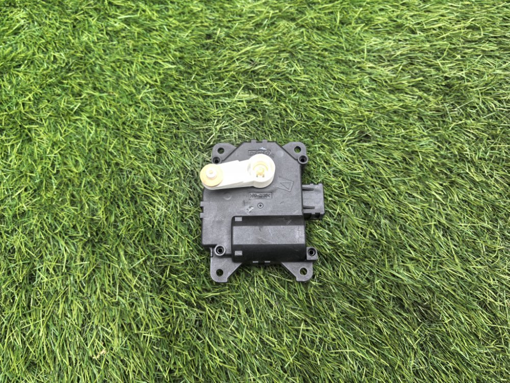 мотор заслонки печки, 1000 рублей, Красноярск