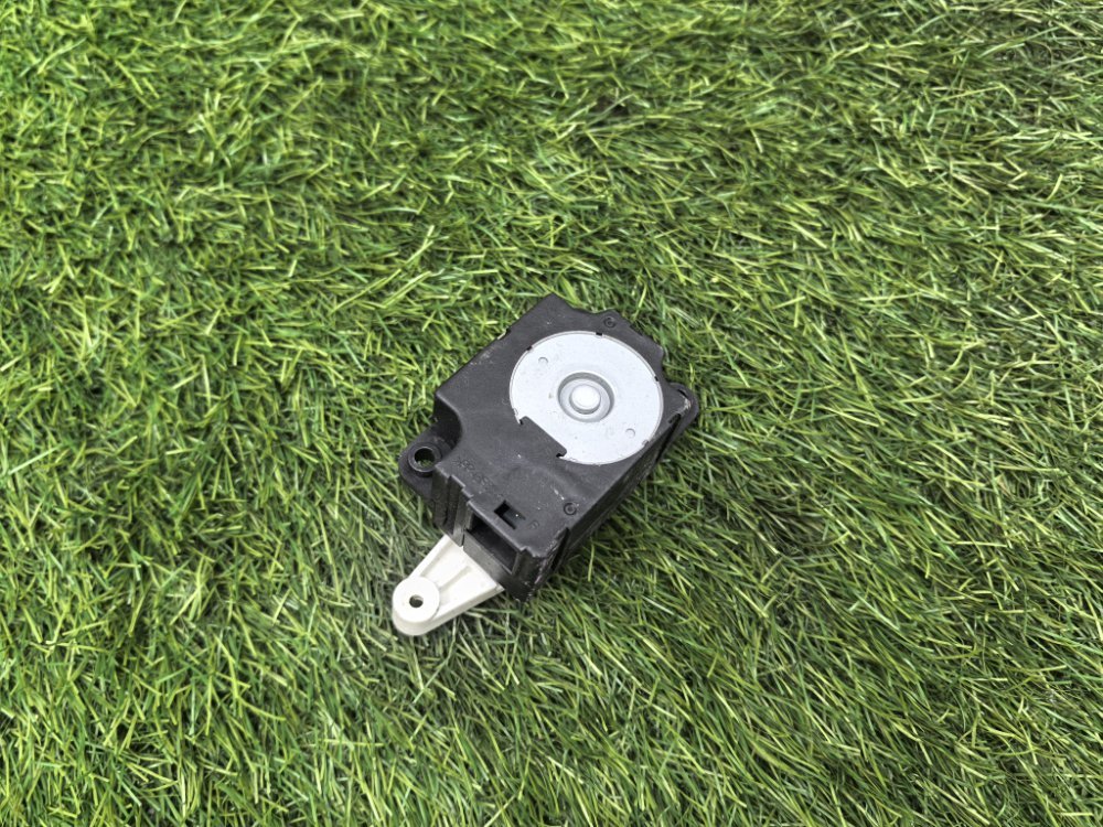 мотор заслонки печки, 1000 рублей, Красноярск