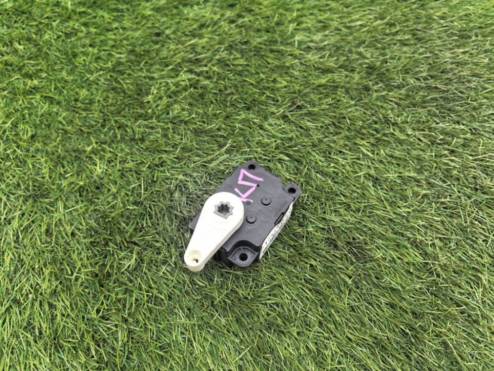 мотор заслонки печки, 1000 рублей, Красноярск