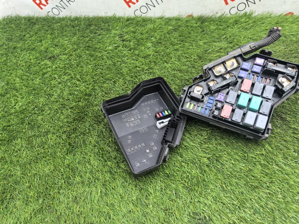 Блок предохранителей под капот, 2500 рублей, Красноярск