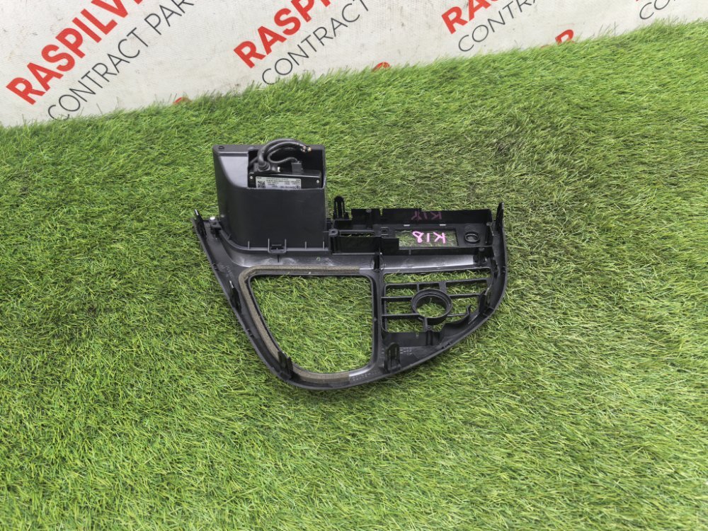 накладка консоли КПП, 2000 рублей, Красноярск