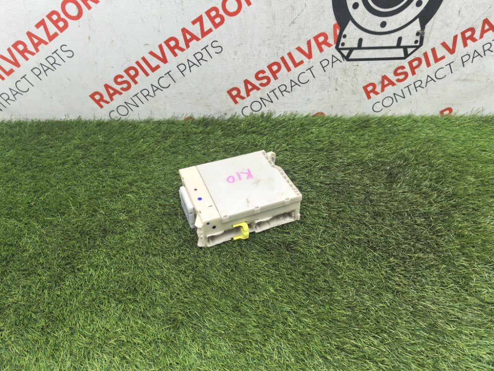 Блок предохранителей салонный, 1000 рублей, Красноярск