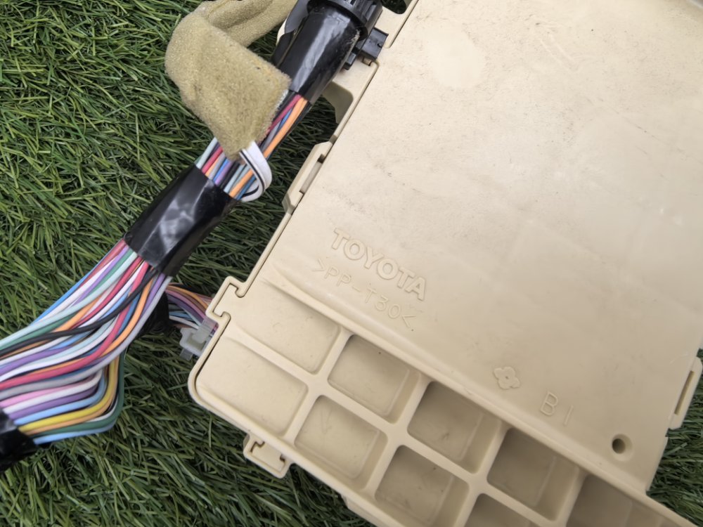 Блок предохранителей салонный, 1100 рублей, Красноярск