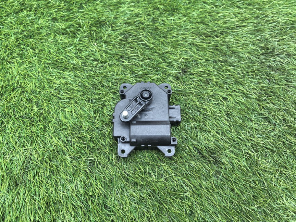 мотор заслонки печки, 1000 рублей, Красноярск