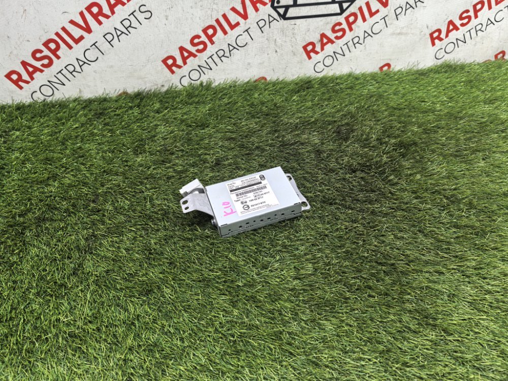 Блок управления магнитолой, 1000 рублей, Красноярск