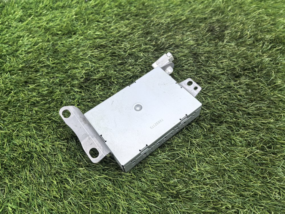 Блок управления магнитолой, 1000 рублей, Красноярск