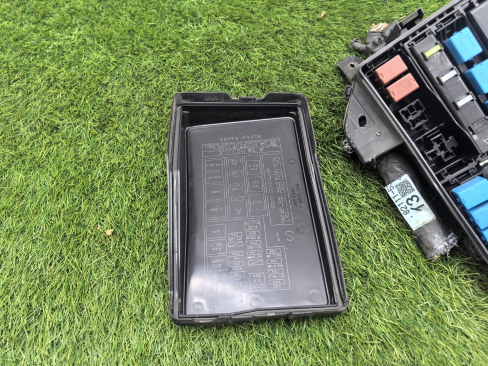 Блок предохранителей под капот, 3000 рублей, Красноярск