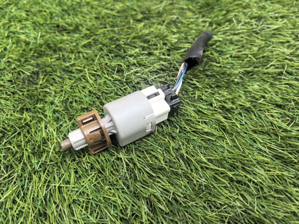 концевик под педаль тормоза, 1500 рублей, Красноярск