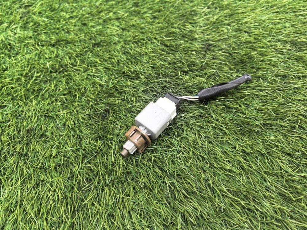 концевик под педаль тормоза, 1500 рублей, Красноярск