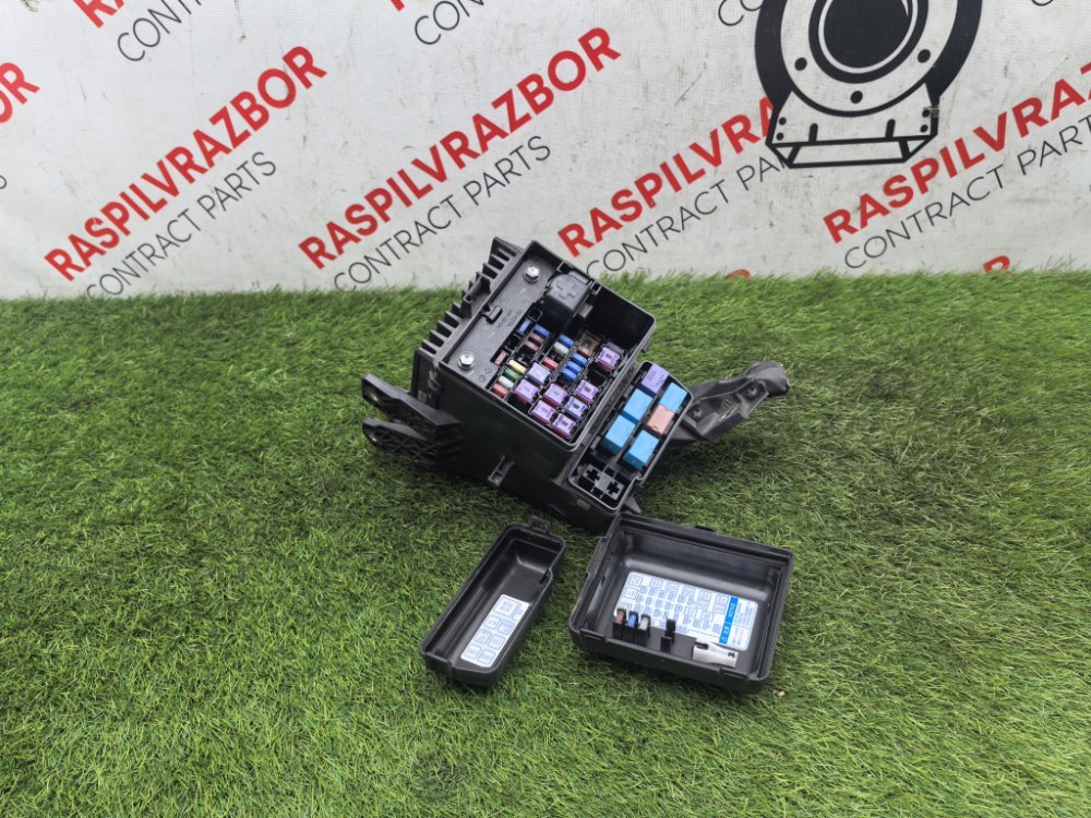 Блок предохранителей под капот, 3000 рублей, Красноярск