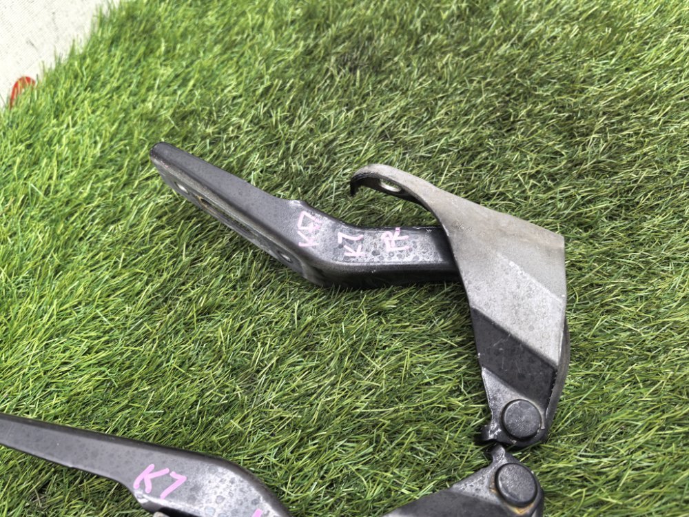 крепление капота, 3000 рублей, Красноярск