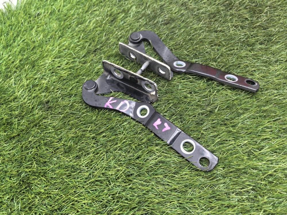 крепление двери багажника, 2000 рублей, Красноярск