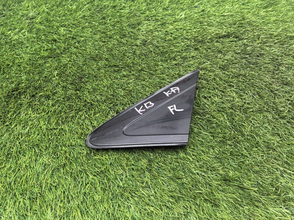 уголок крыла, 1000 рублей, Красноярск