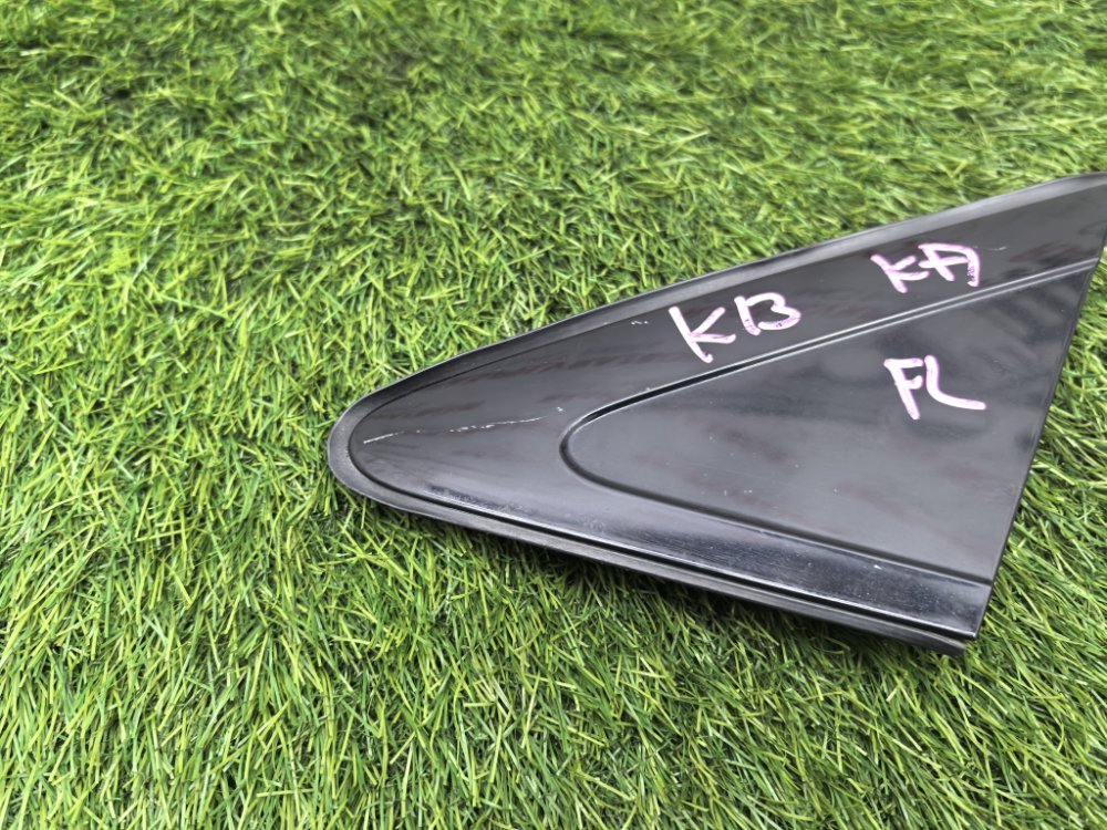 уголок крыла, 1000 рублей, Красноярск