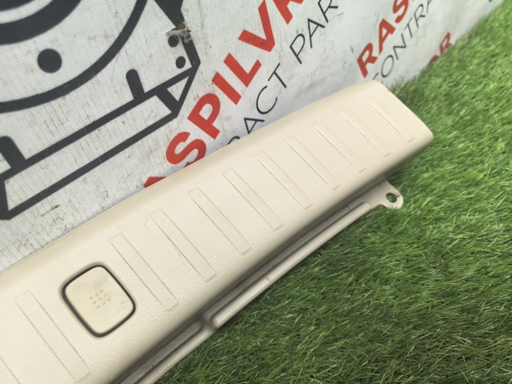 Накладка замка багажника, 1500 рублей, Красноярск