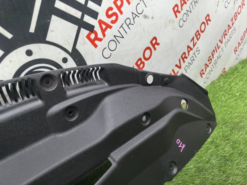 Накладка замка капота, 3000 рублей, Красноярск