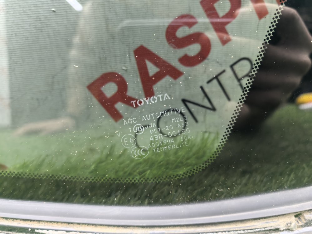 Стекло заднее, 1500 рублей, Красноярск