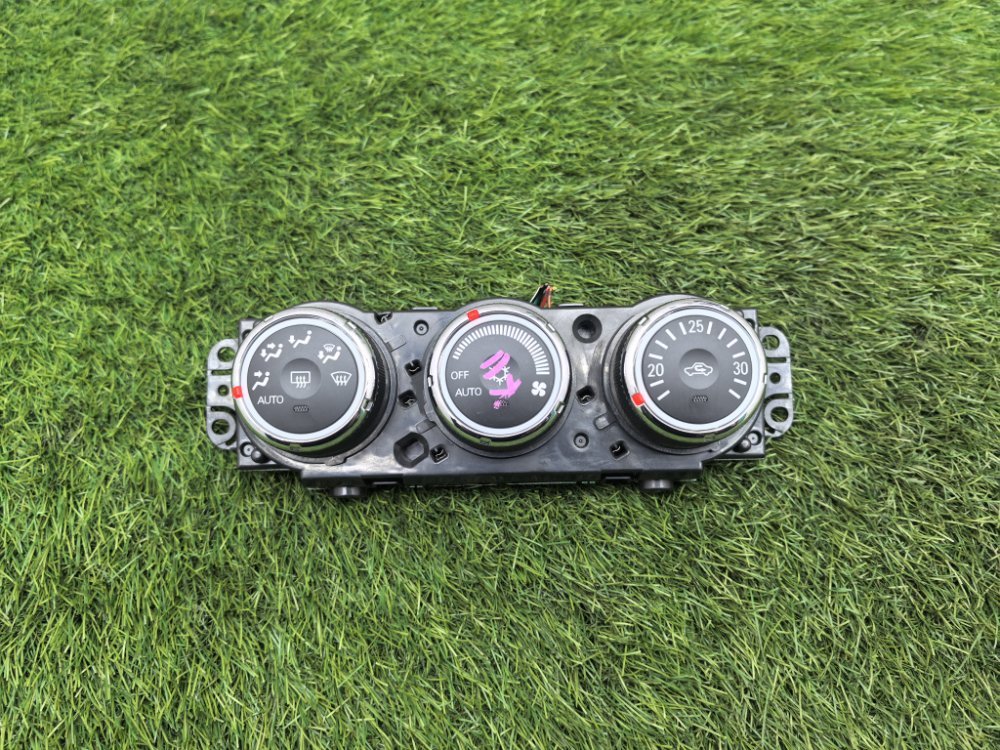 Блок управления климат-контролем, 4000 рублей, Красноярск