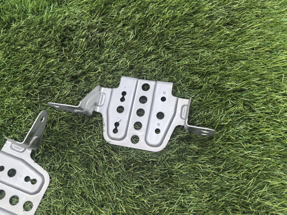 крепление магнитолы, 800 рублей, Красноярск