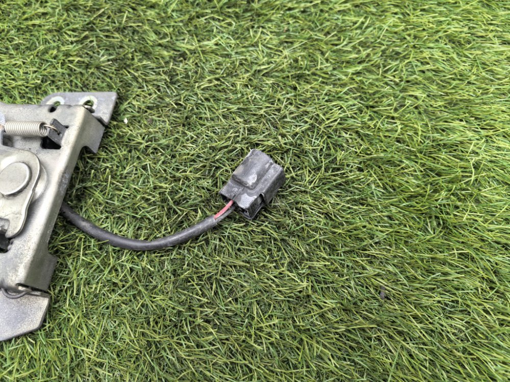 Замок капота, 1500 рублей, Красноярск