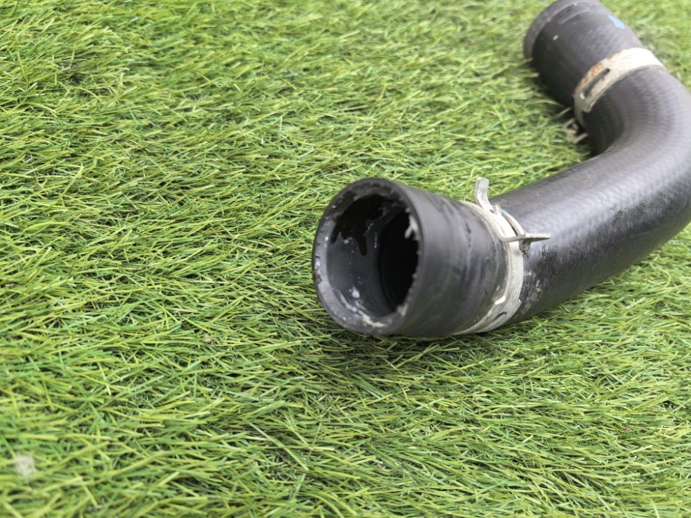 Патрубок радиатора, 1000 рублей, Красноярск