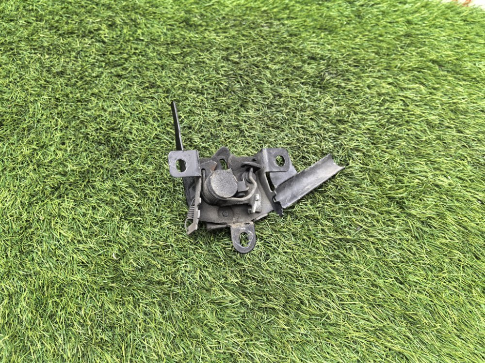 Замок капота, 1000 рублей, Красноярск