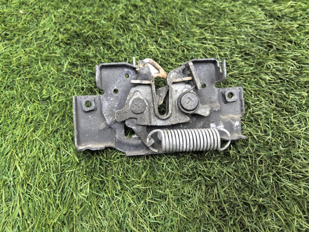 Замок капота, 1500 рублей, Красноярск