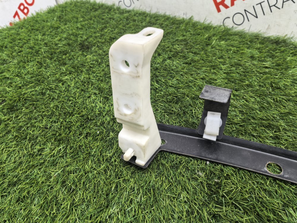 Усилитель бампера, 2000 рублей, Красноярск