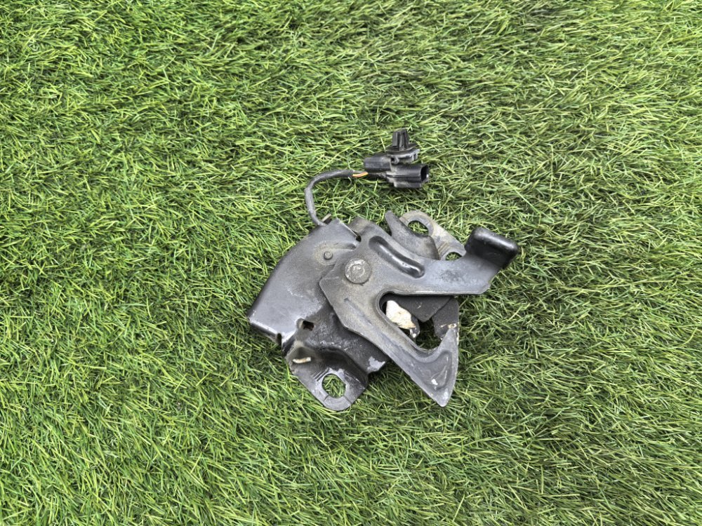 Замок капота, 2000 рублей, Красноярск