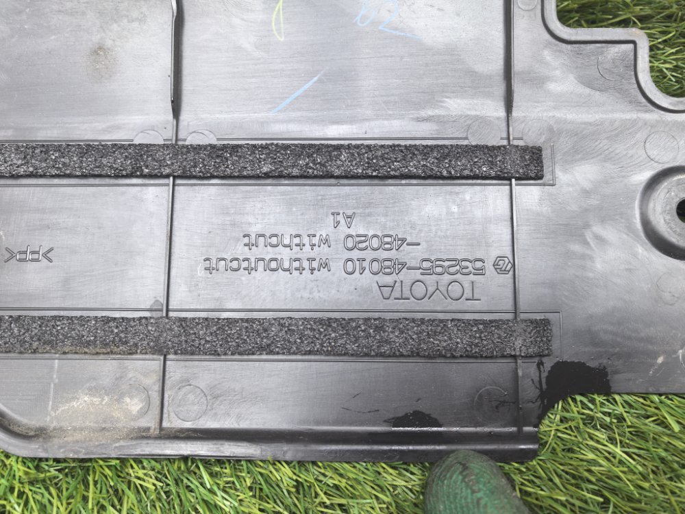 Накладка замка капота, 1500 рублей, Красноярск