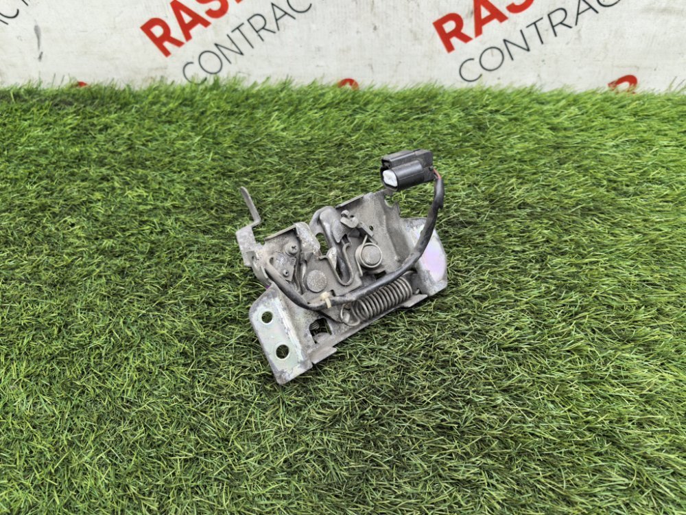 Замок капота, 1500 рублей, Красноярск