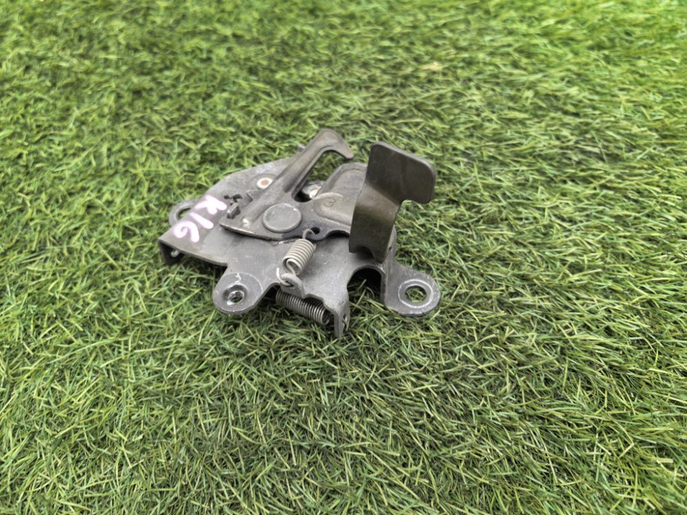 Замок капота, 1000 рублей, Красноярск