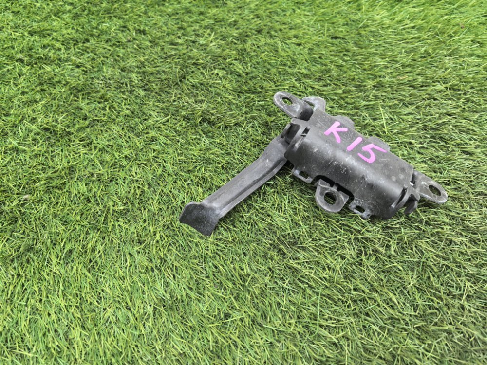 Замок капота, 1500 рублей, Красноярск