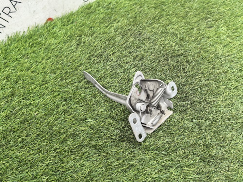 Замок капота, 1500 рублей, Красноярск