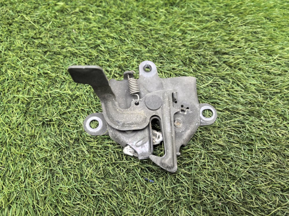 Замок капота, 800 рублей, Красноярск