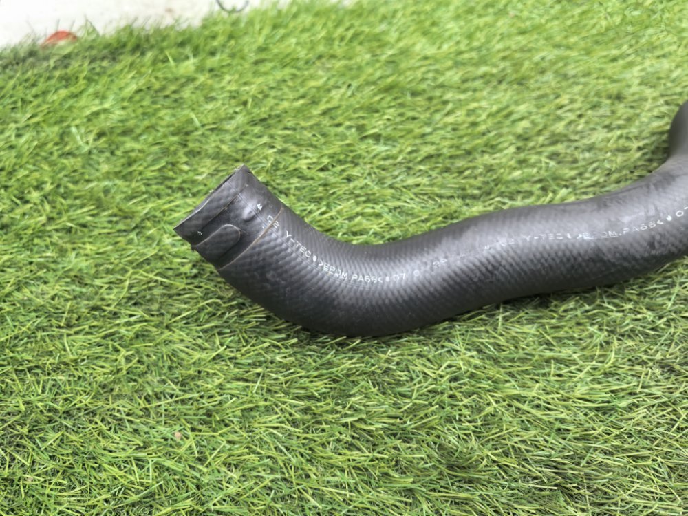 Патрубок радиатора, 1000 рублей, Красноярск