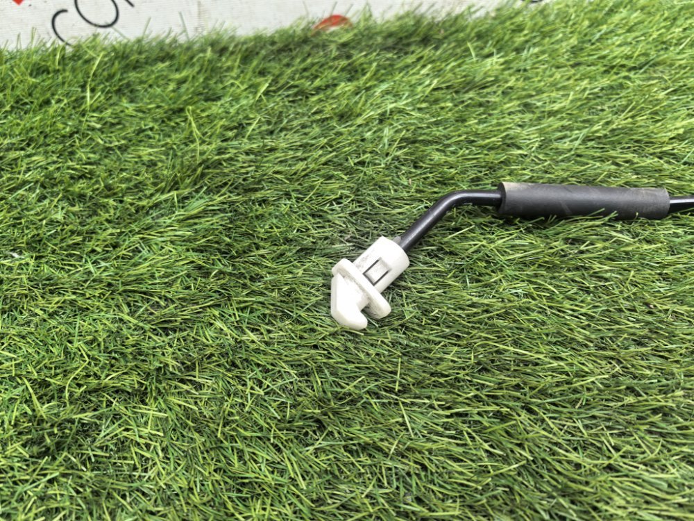 Упор капота, 1500 рублей, Красноярск