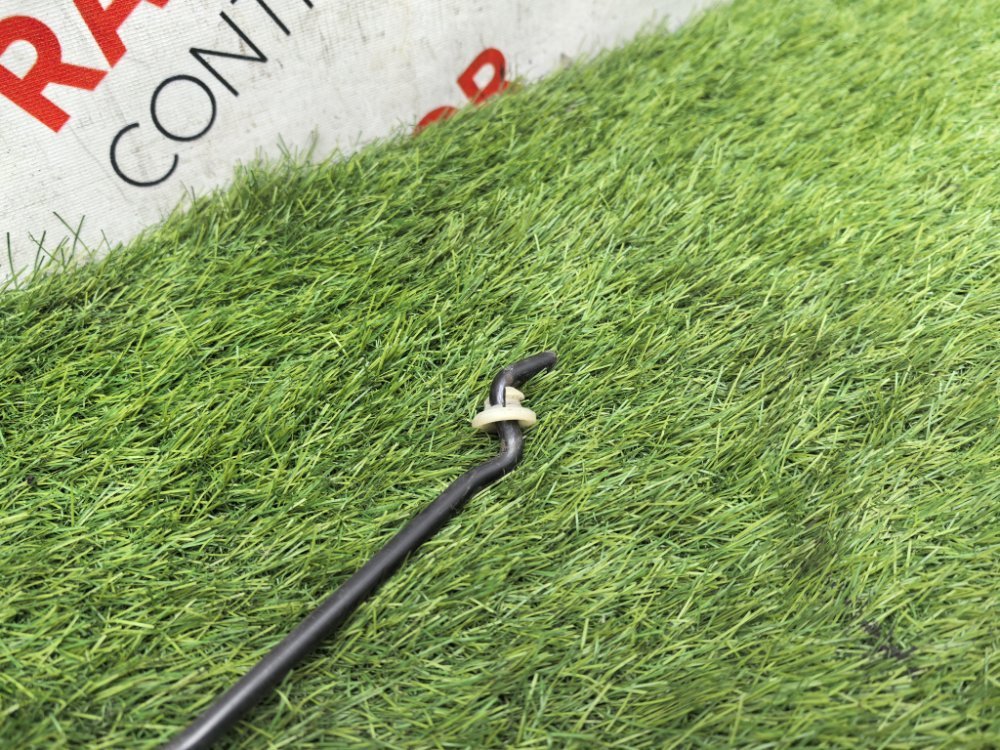 Упор капота, 1500 рублей, Красноярск