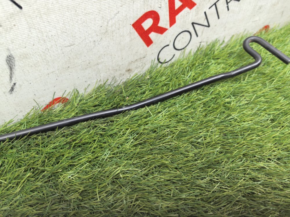 Упор капота, 1500 рублей, Красноярск