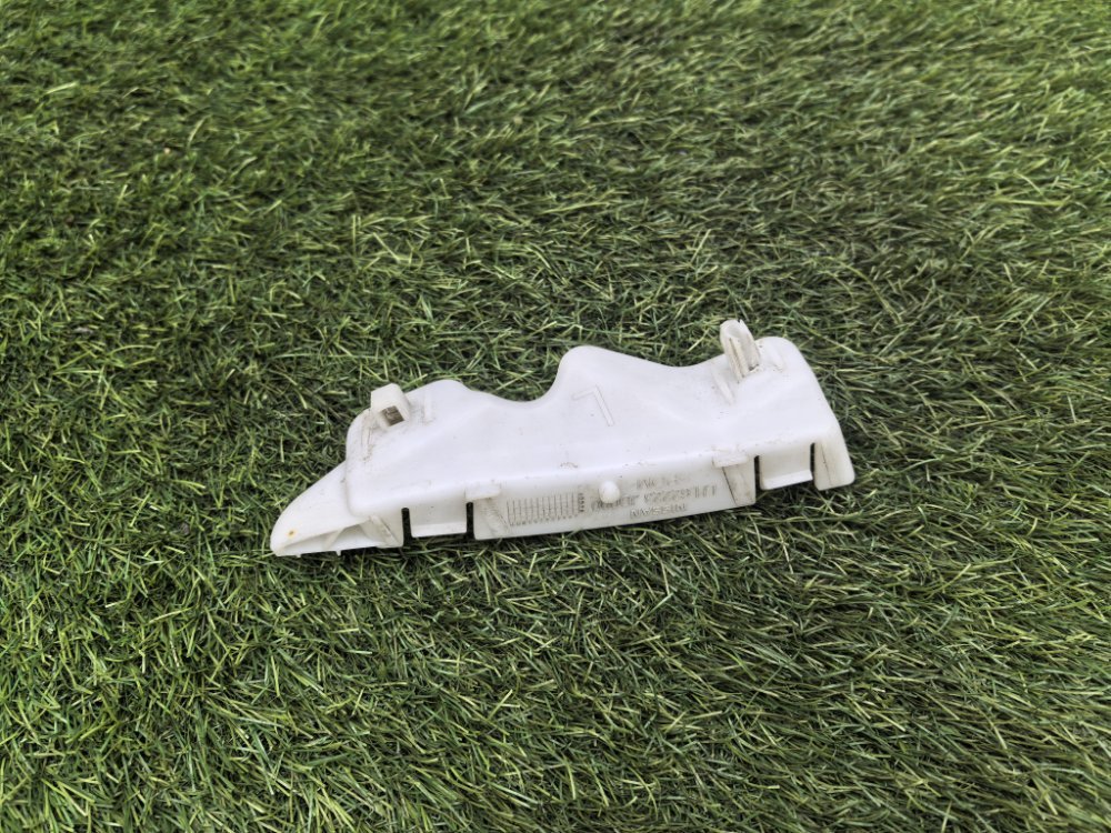 Крепление бампера, 800 рублей, Красноярск