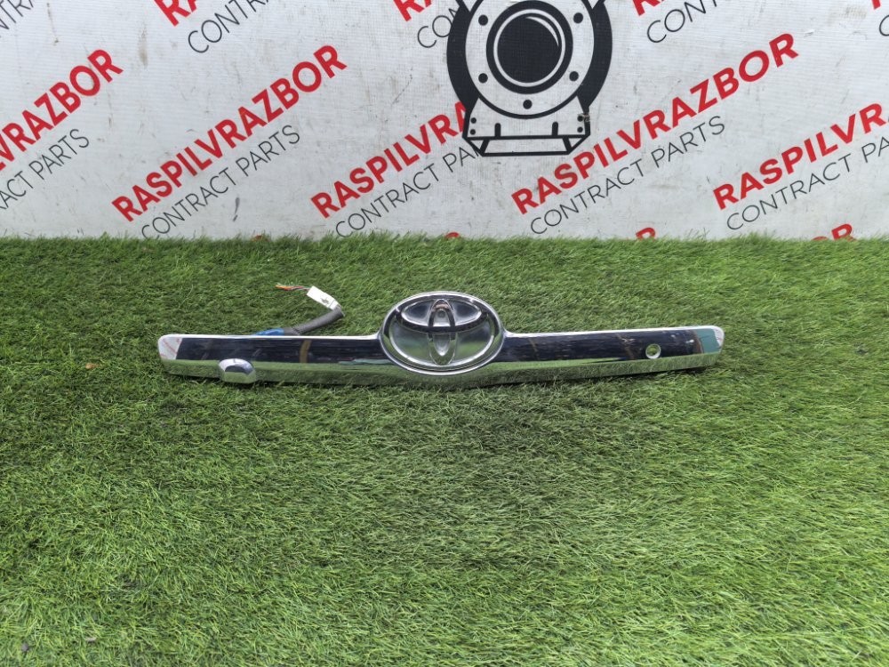 Накладка крышки багажника, 12000 рублей, Красноярск