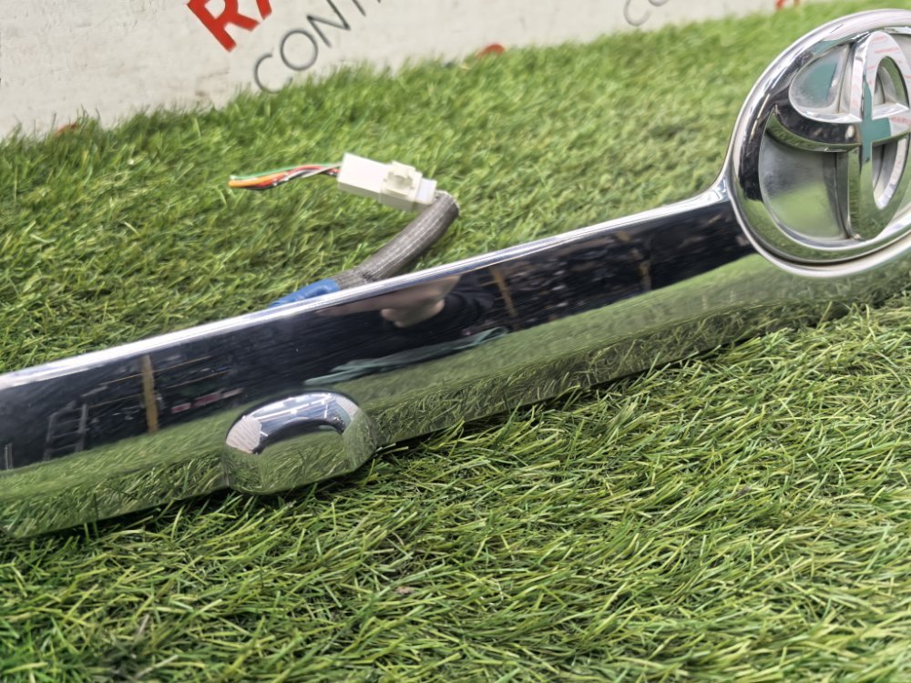 Накладка крышки багажника, 12000 рублей, Красноярск