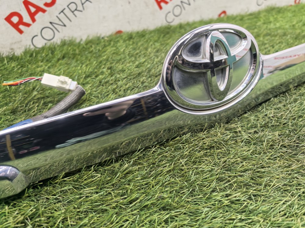 Накладка крышки багажника, 12000 рублей, Красноярск