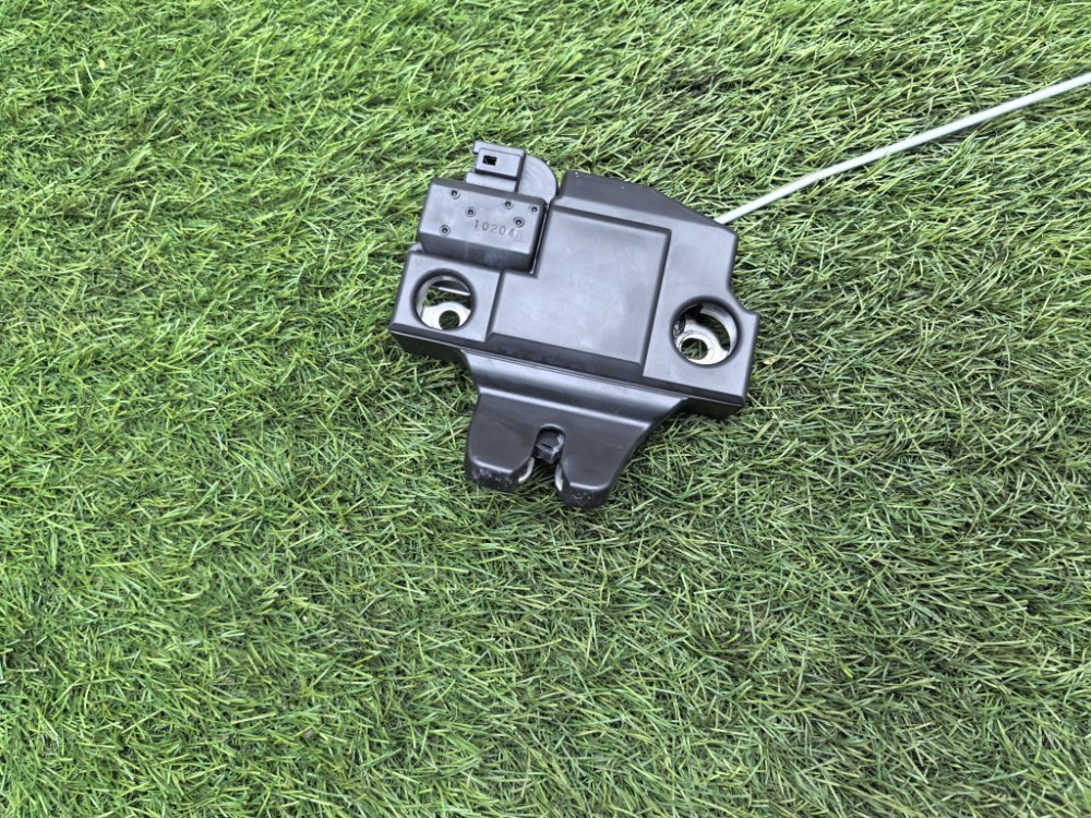 Замок багажника, 4000 рублей, Красноярск