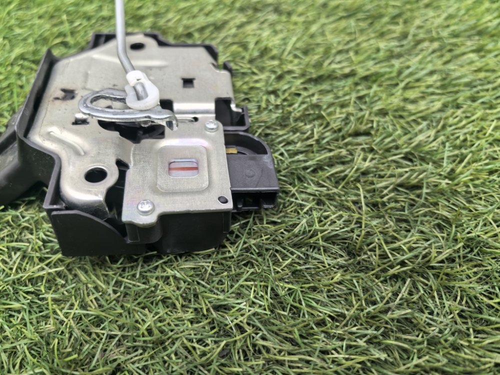 Замок багажника, 4000 рублей, Красноярск